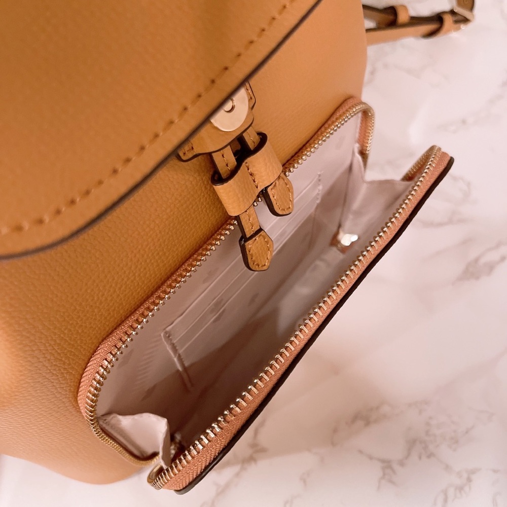 Kate spade Darcy flap Backpack and Wallet - Picture 14 of 14